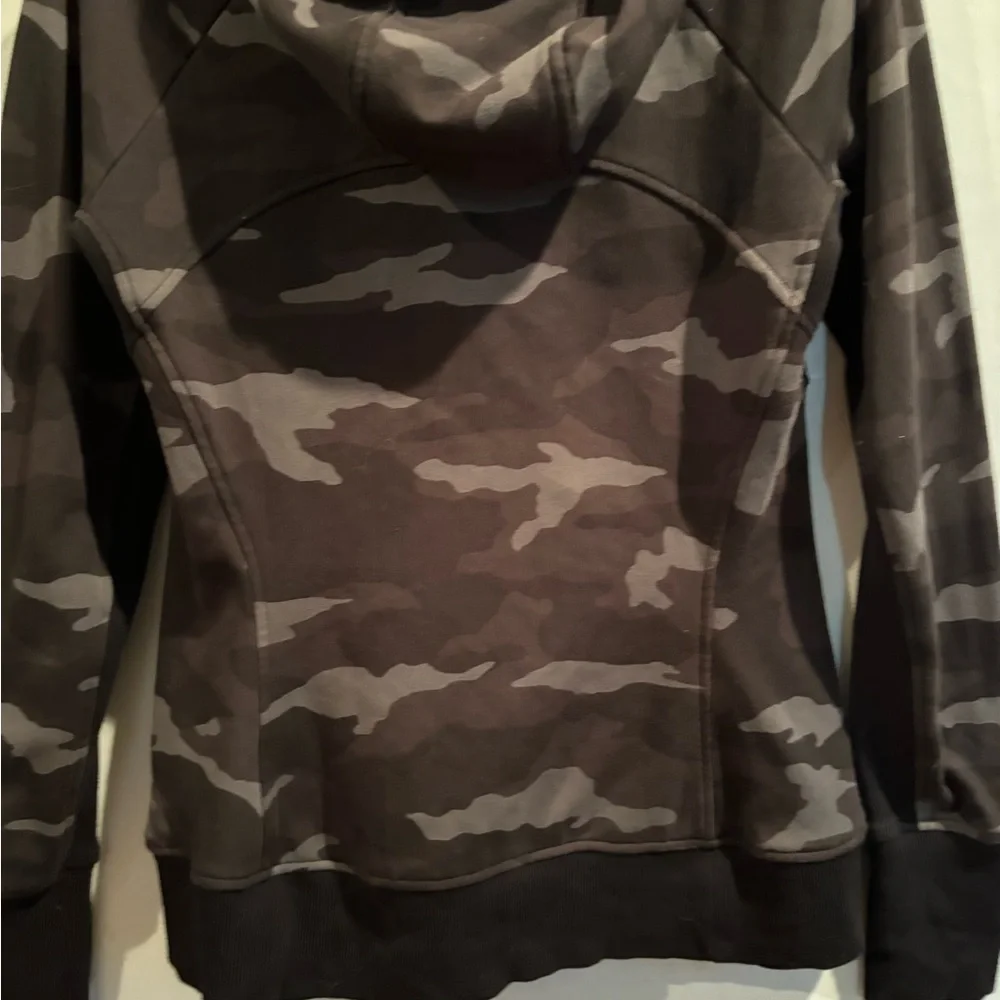 ATHLETA Sm Camouflage Zip-Up Hoodie - Picture 7 of 12